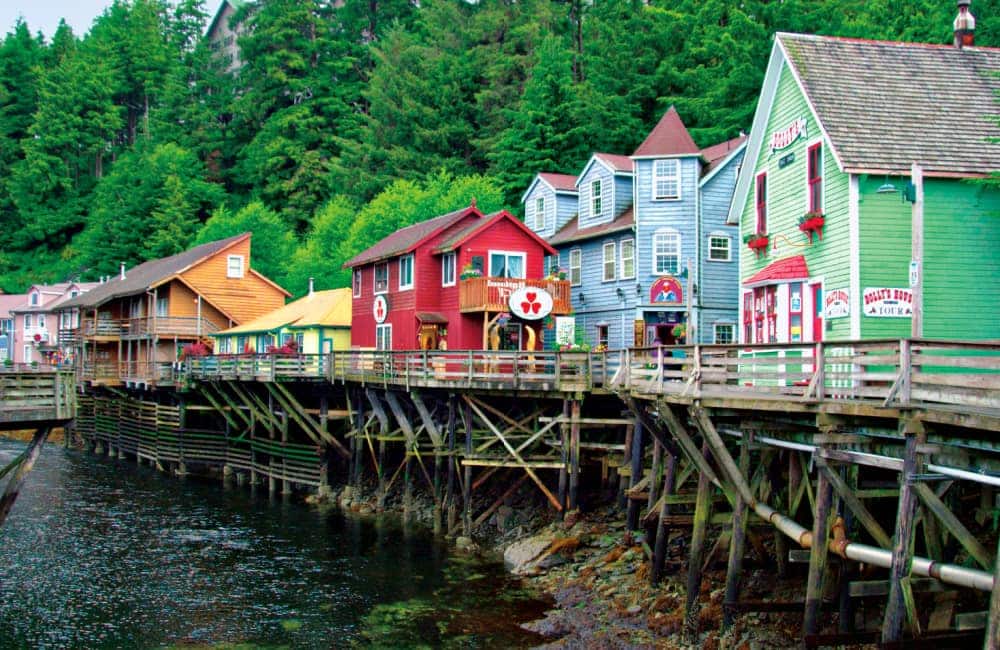AWERHD The colorful historic buildings of Creek Street in a cruise ship port of call, Ketchikan, Alaska, USA.. Image shot 2006. Exact date unknown.