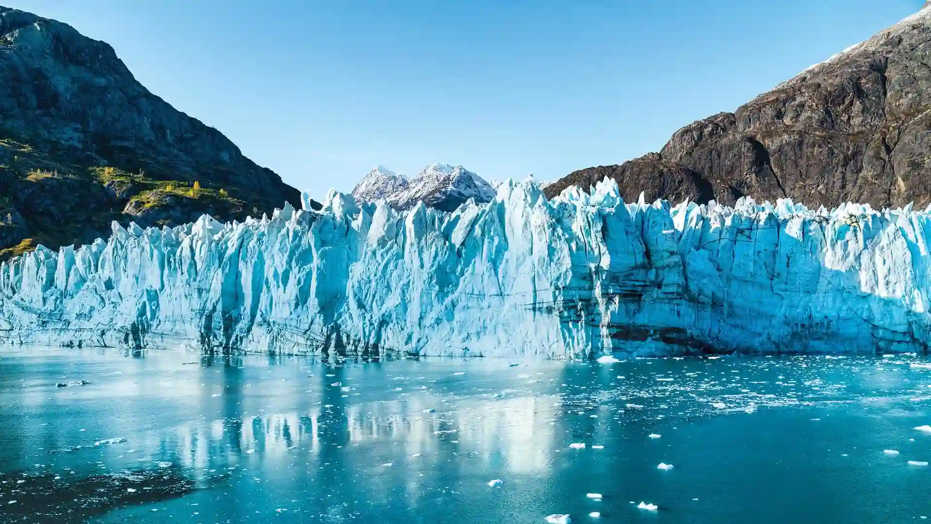 View of Alaska glacier.