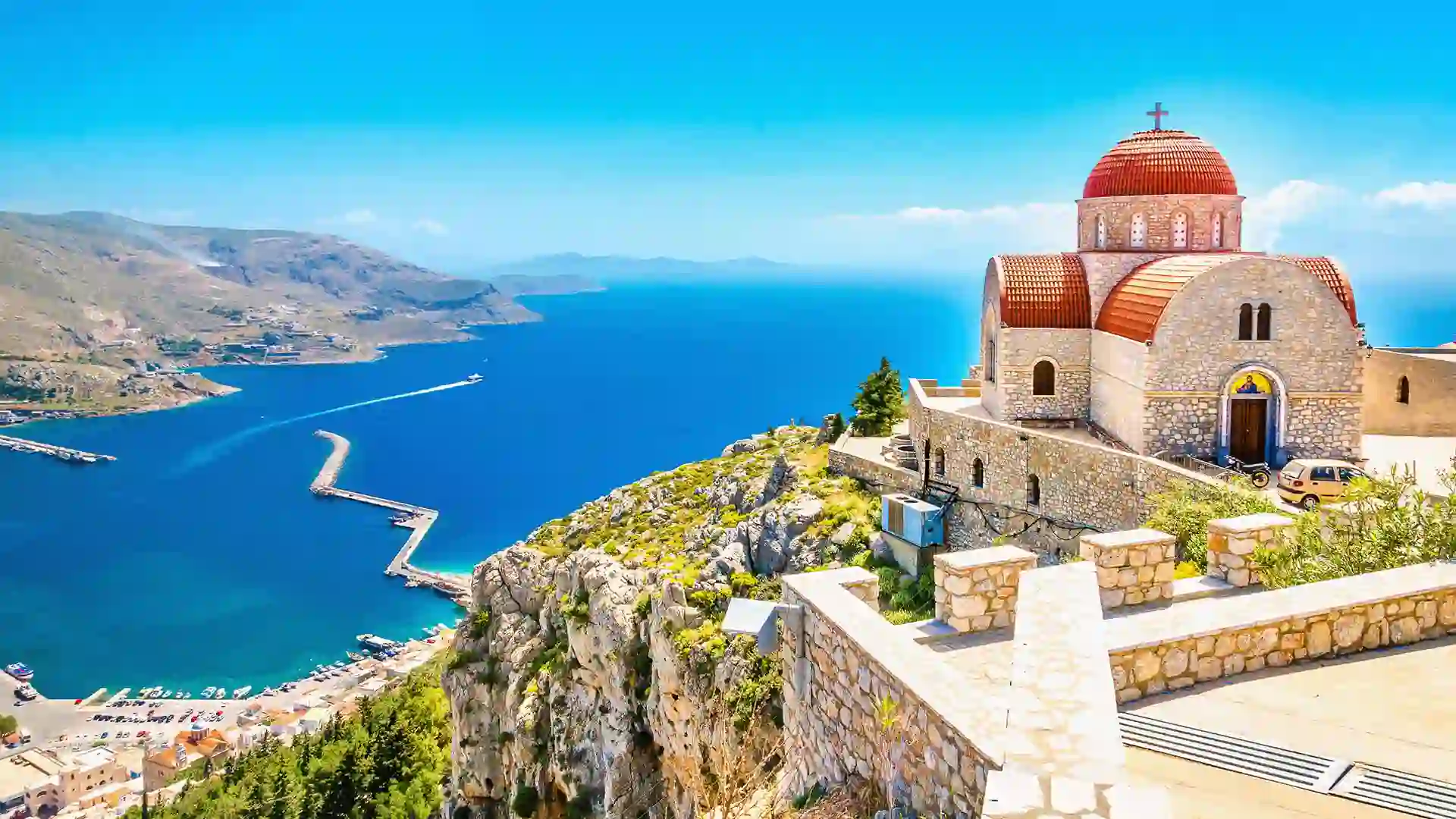 Post: Island Hopping the Greek Isles: A Must-Do On Your Cruise