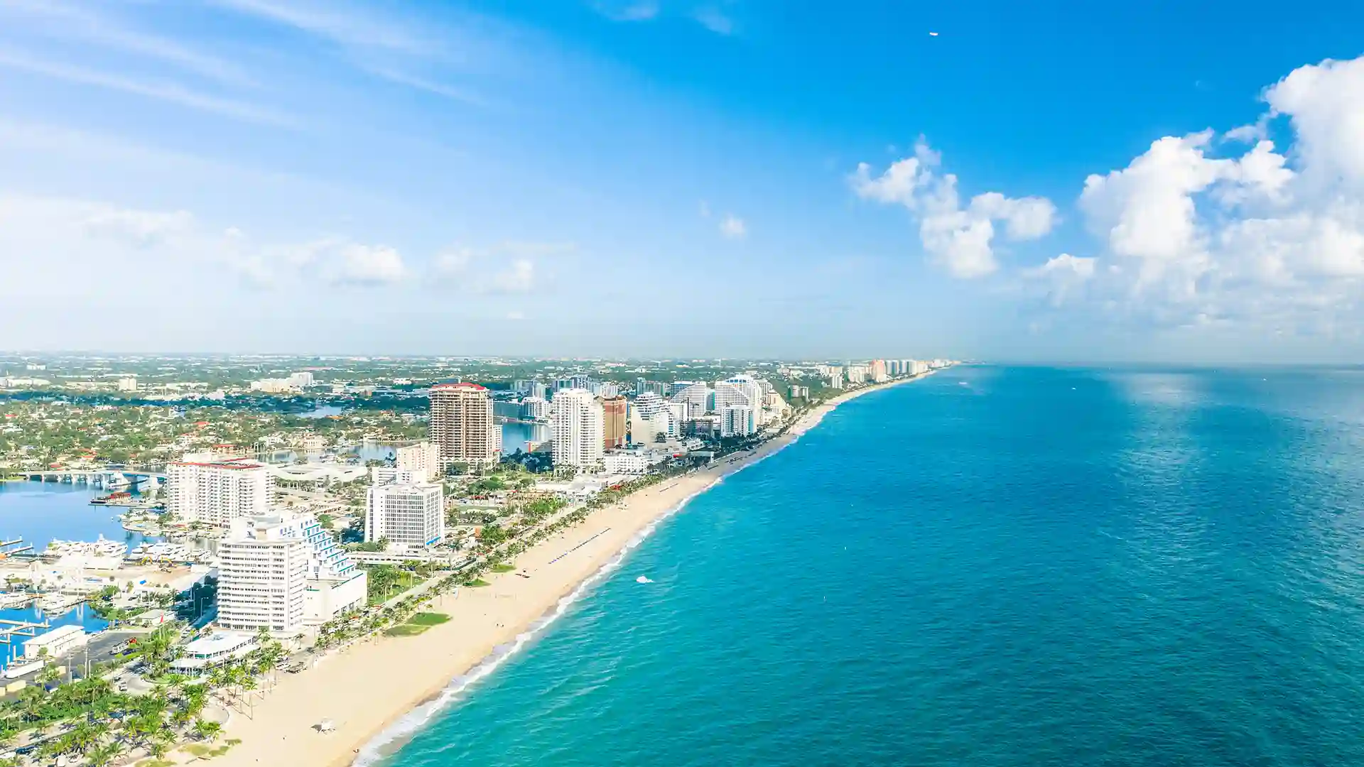 https://www.hollandamerica.com/blog/wp-content/uploads/2023/10/fort-lauderdale-beach-aerial-photo.webp