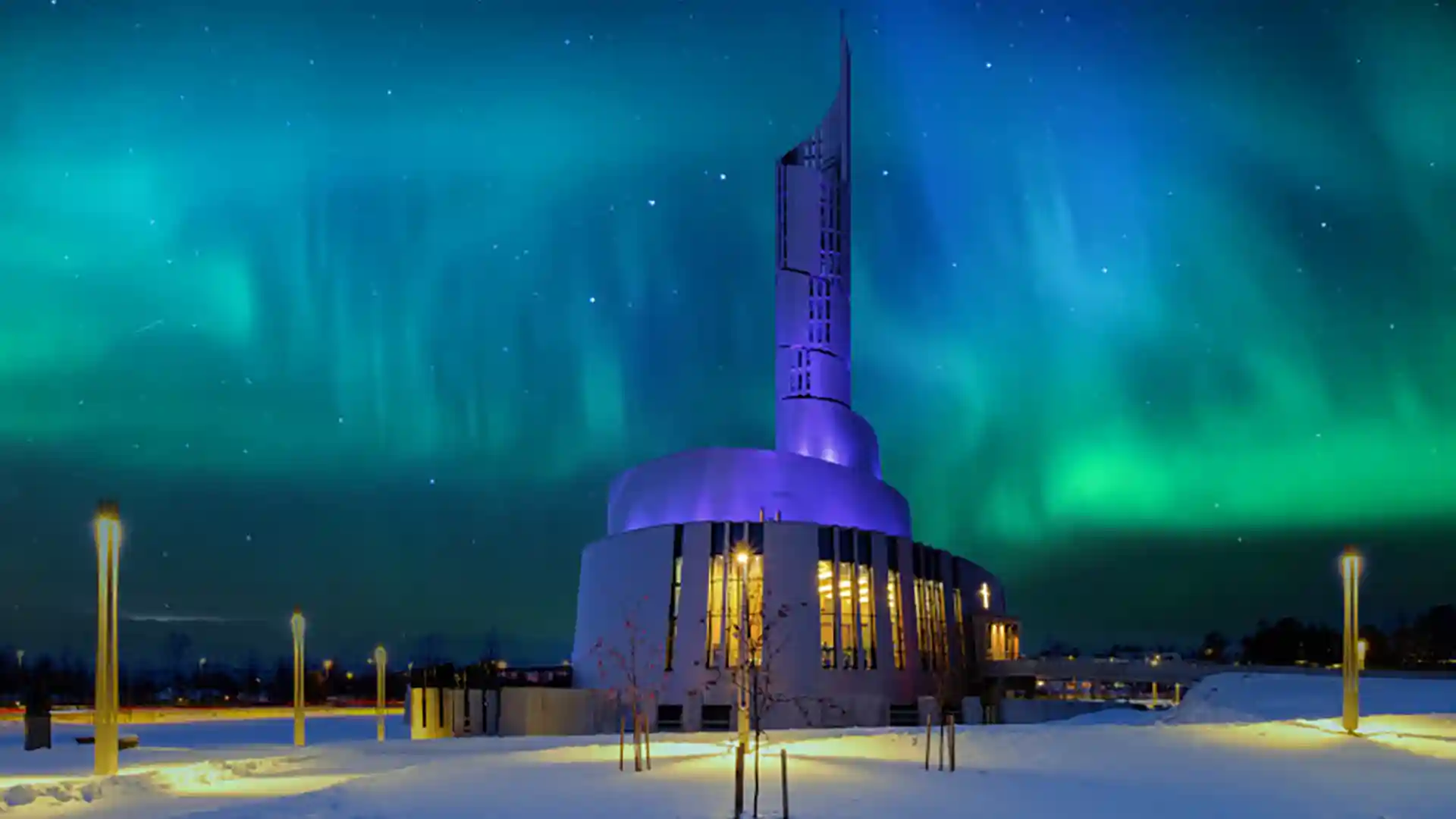 Post: How to Experience the Northern Lights on a Cruise
