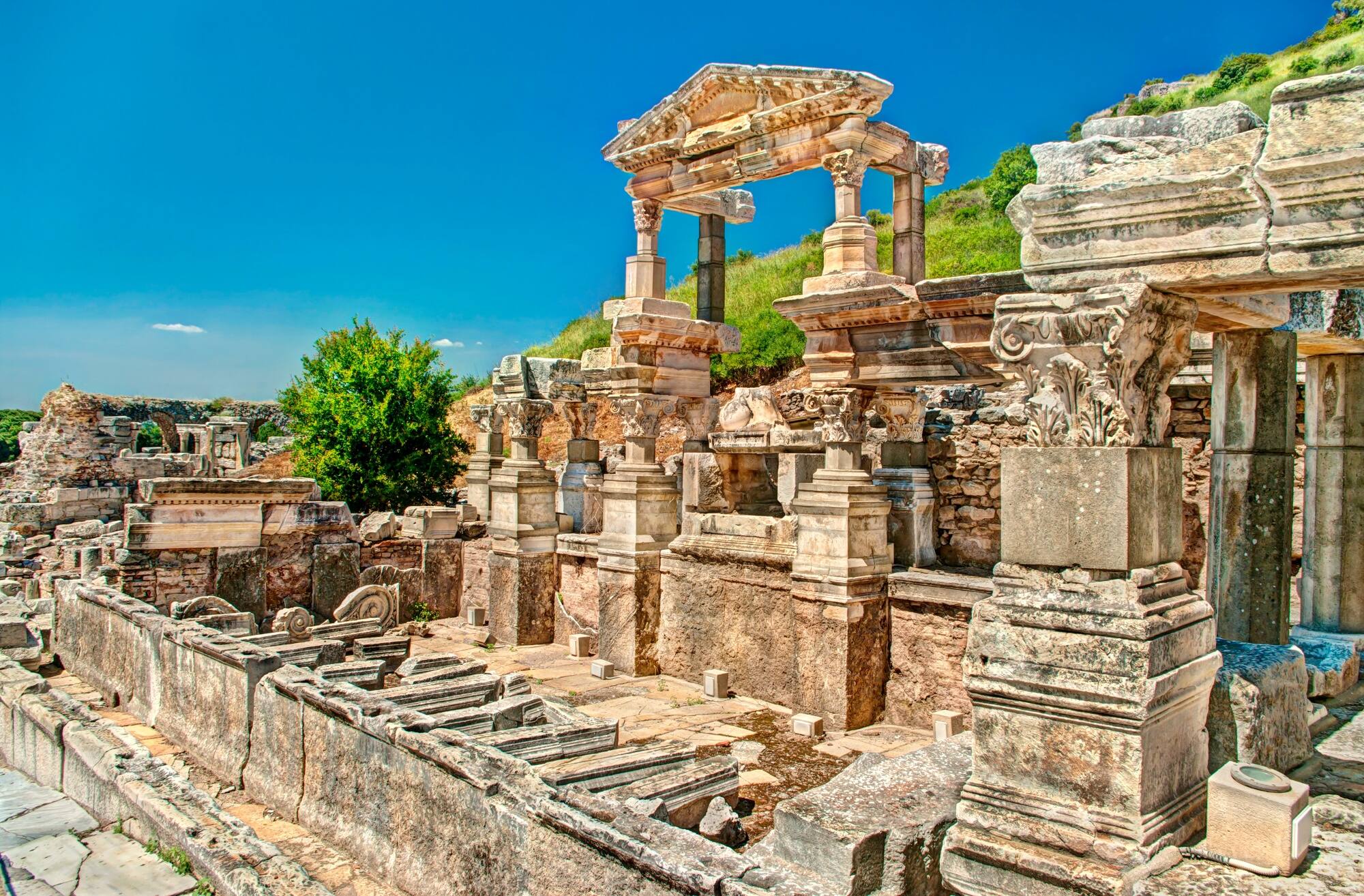 Post: Authentic Local Experiences & Immersive Cruise Destinations