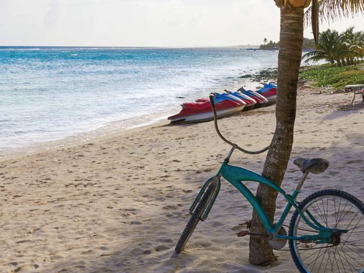 A view along a beach in Costa Maya Mexico