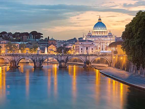 Picture of Rome at sunset on an excursion from a Mediterranean cruise