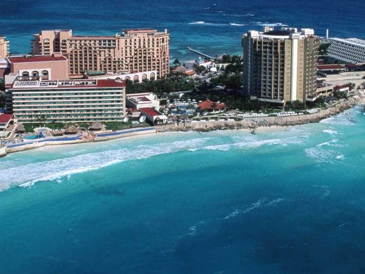 overland playa hotel
