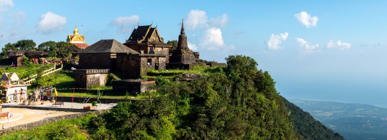 A view of a temple in Phnom Bokor.