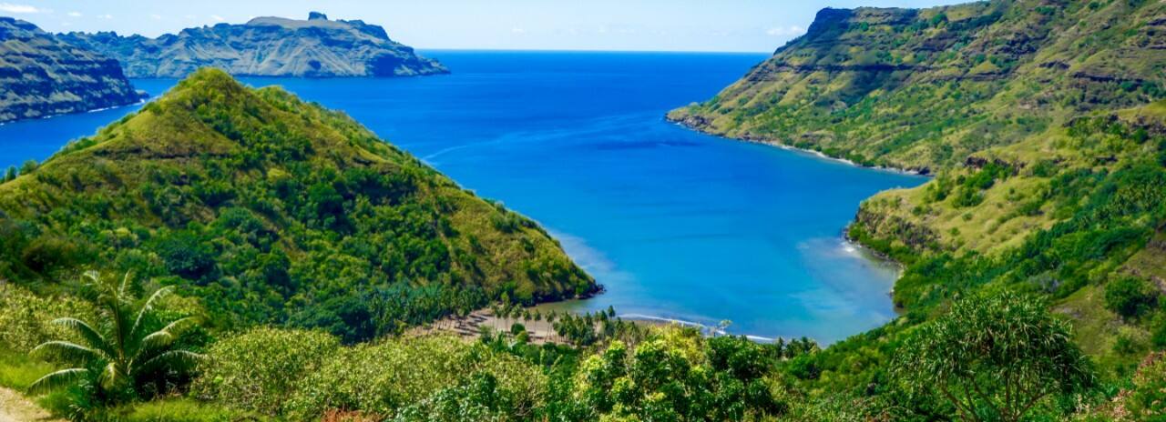 The First-Timer's Guide to Tahiti Vacations| Holland America Line