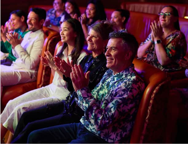 Audience clapping