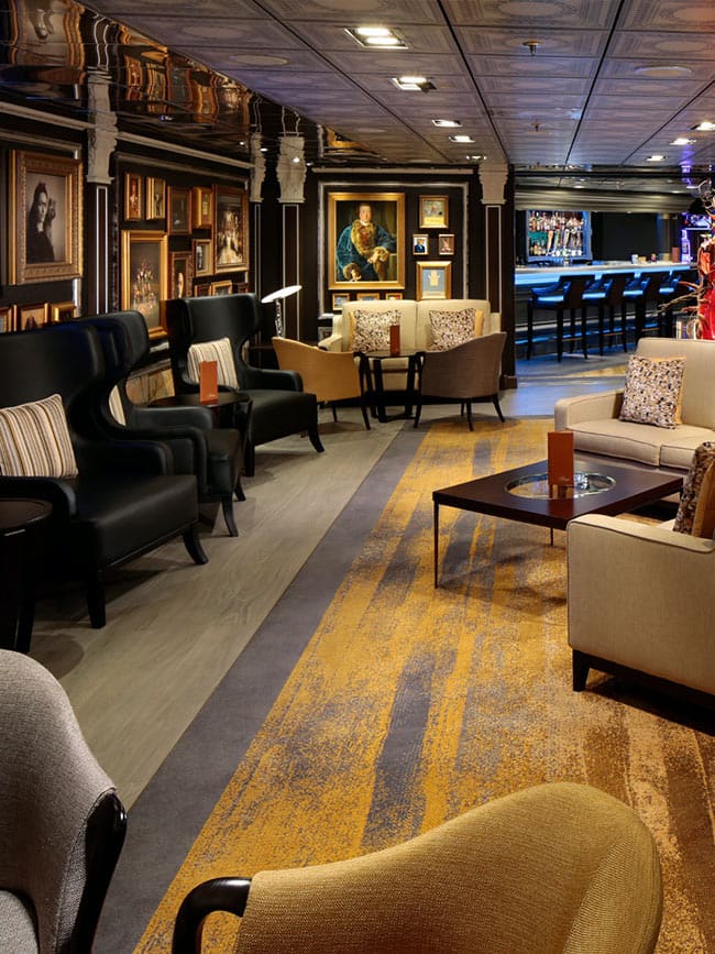 Gallery Bar aboard Holland America Line's Nieuw Amsterdam